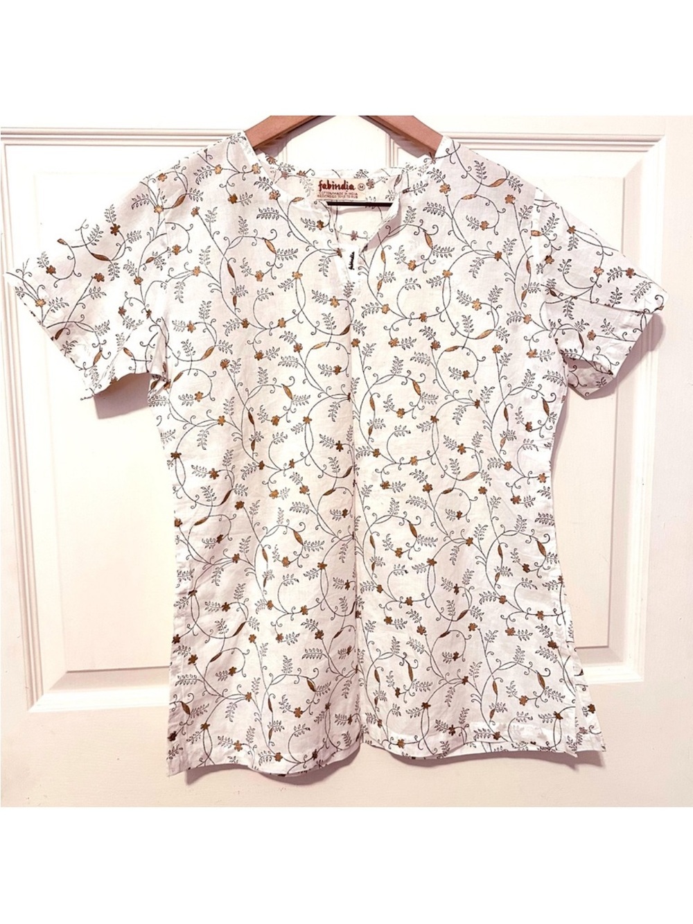 Fabindia | Top | Fabindia White with Black & Gold Block Printed Kurta